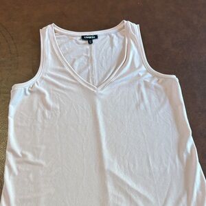 Express Light Pink V-Neck Tank Top